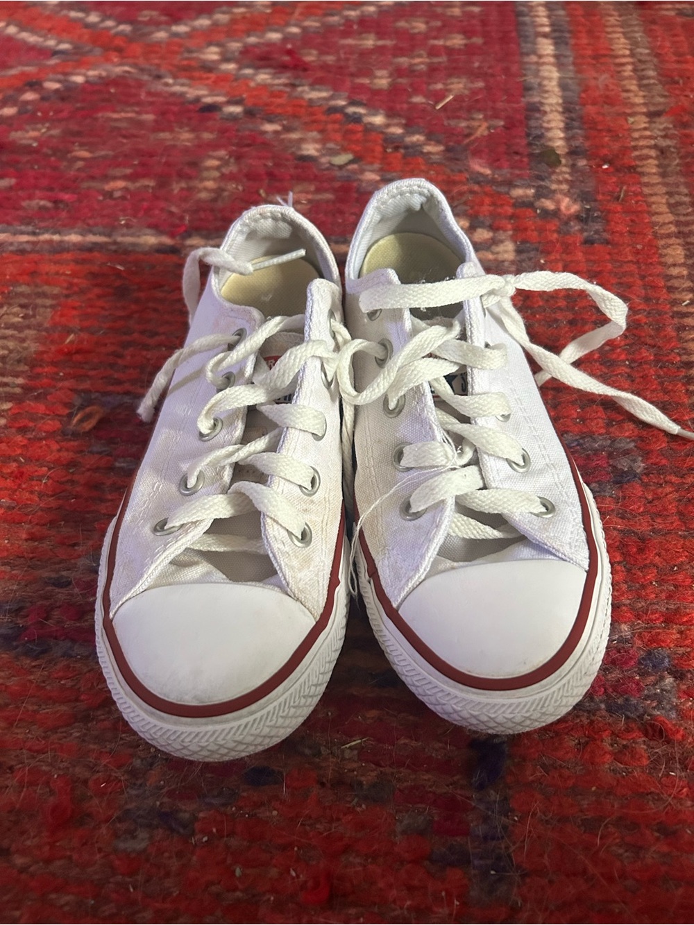 Converse Kids White Canvas Low-Top Sneakers with Red Stripe